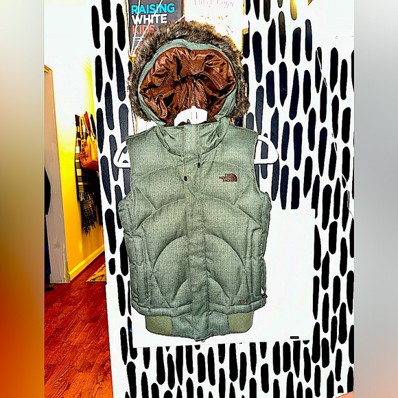 AMAZING North Face 600 Down Vest in Green Twill - Picture 11 of 11